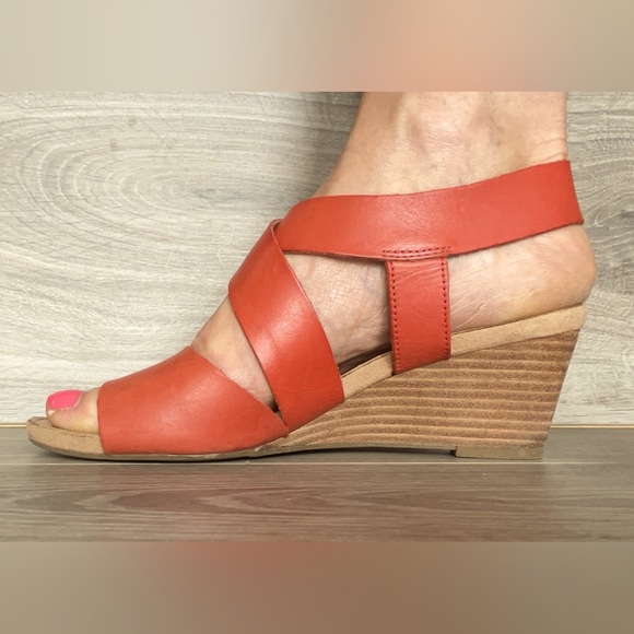 Franco Sarto Leather Sandals, Size US 6M, Burnt Orange - Picture 2 of 4